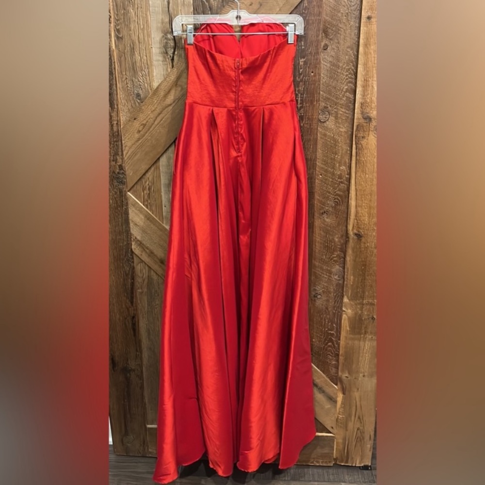 Prom Dress - Picture 2 of 4